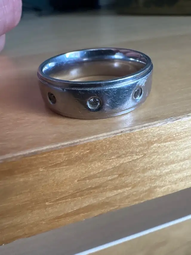 Stainless Steel Ring size 10 in Jewellery & Watches in Edmonton - Image 6