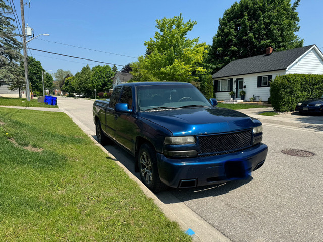 2002 Chevrolet Silverado 1500 RWD in Cars & Trucks in Oakville / Halton Region