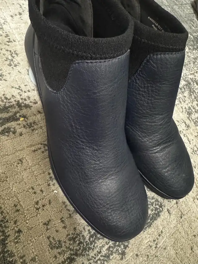 Camper Shoes Size 6.5 in Men's Shoes in City of Toronto - Image 3