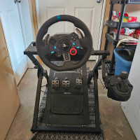 PS Logitech G29 racing wheel and  pedals with shifter on stand