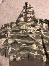 Camo ‘on a mission’  Hoodie 