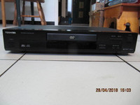 Classic Toshiba Model SD-1009U DolbyDigital DVD Player Circ1999