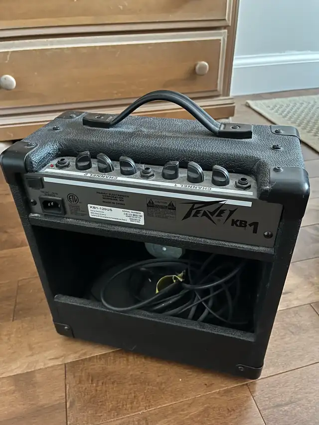 Peavy KB1 Amp in Amps & Pedals in City of Toronto - Image 3