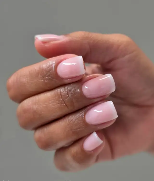 Ukrainian (russian technical) Mani and Pedi in Health and Beauty Services in Mississauga / Peel Region - Image 9