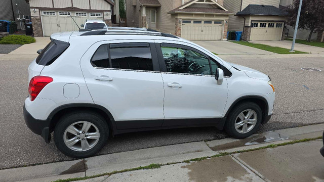 Chevrolet Trax 2015 in Cars & Trucks in Calgary - Image 2