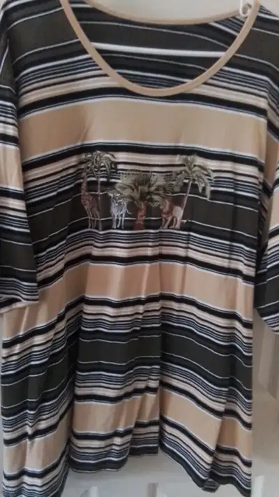NEW -WOMAN'S SHORT SLEEVE COTTON TOP 5X -GREEN/BEIGE/WHITE/BLACK, View more