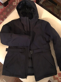 THE NORTH FACE women down parka