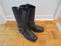 Boulet Black Boots