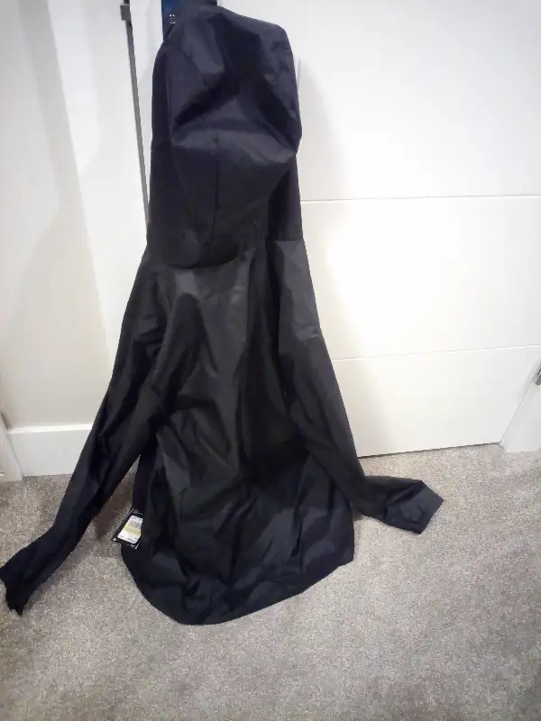 New Under Armour Storm Forefront Men’s Rain Jacket in Men's in Calgary - Image 4