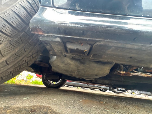Bmw wagon e39 528i and 530d part out — photo 5