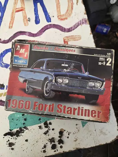 AMT 1960 Ford Starliner, View more
