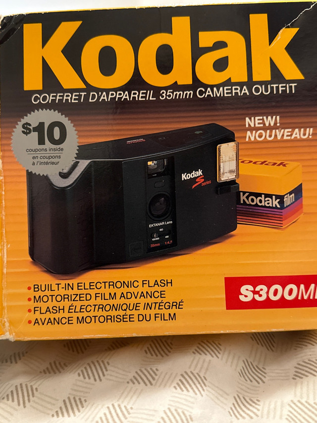 Kodak camera in Cameras & Camcorders in Winnipeg