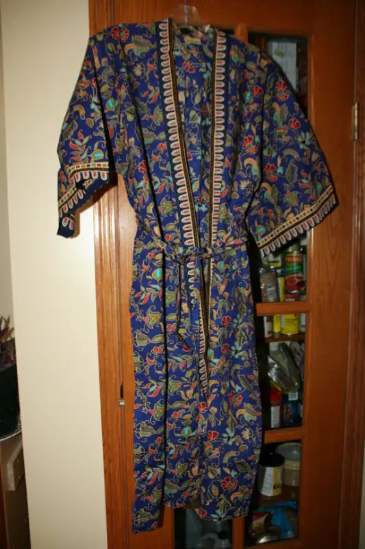 BATIK BATHROBE for a MAN or WOMAN Cotton with pocket and tie62863285513473120