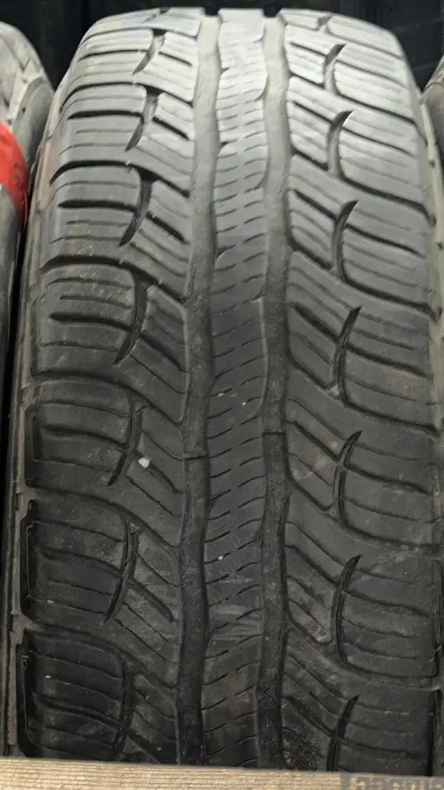 215/70R16 used tires for sale : BF Goodrich ADVANTAGE T/A SPORT in Tires & Rims in City of Toronto - Image 3