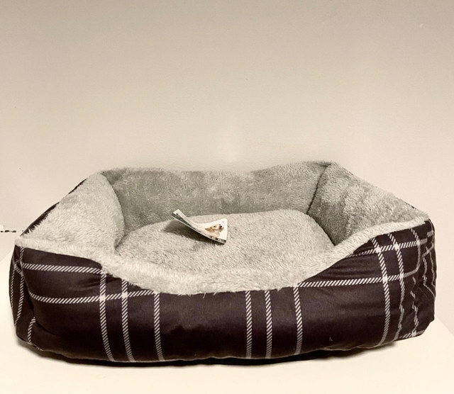 Pet bed - new, small in Accessories in Kitchener / Waterloo - Image 2