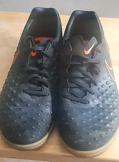 Nike MagistaX Onda II Indoor Competition  Size 8.5 Indoor Boots, View more