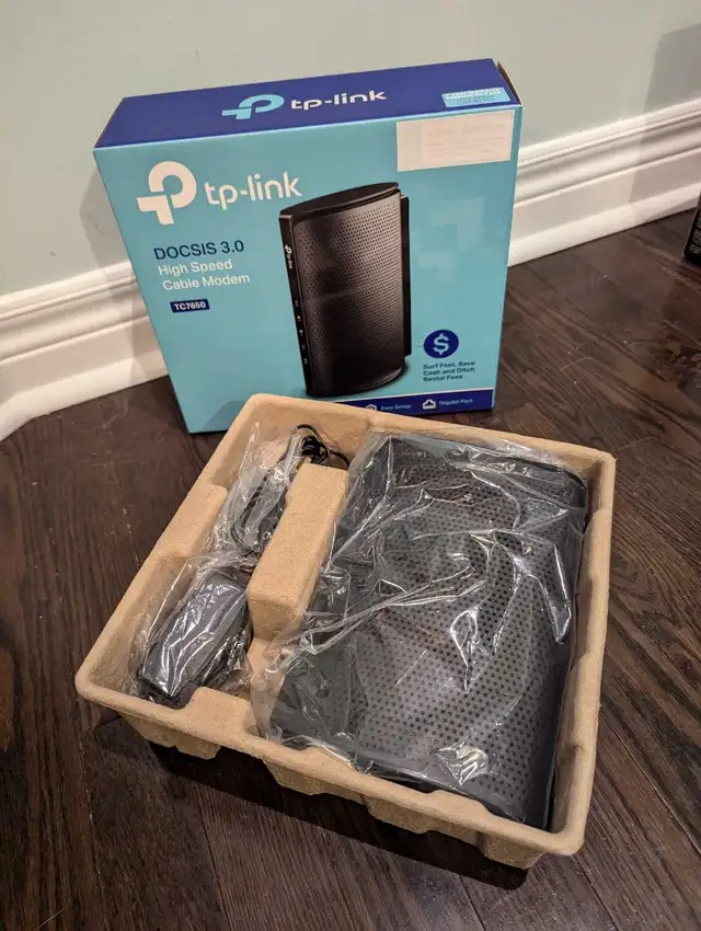 TP Link TC7659 High Speed Cable Modem DOCSIS 3.0 Gigabit in Networking in City of Toronto - Image 3