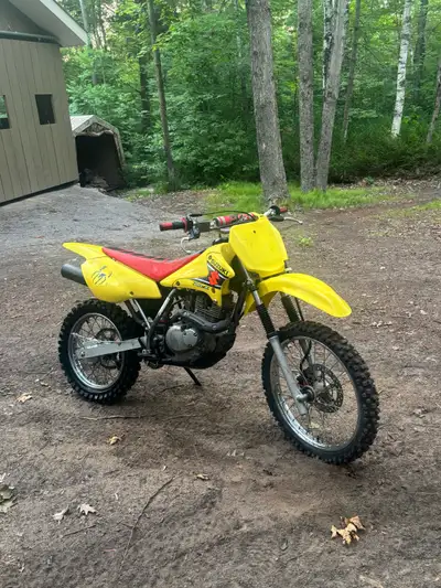 2003 Drz 125 Bike runs great and starts first kick every time -New seat -New handle grips -New chain...