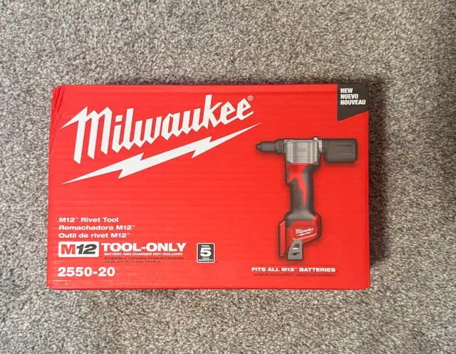 Milwaukee Tool M12 12V  Cordless Rivet Tool (Tool Only628632622695691217