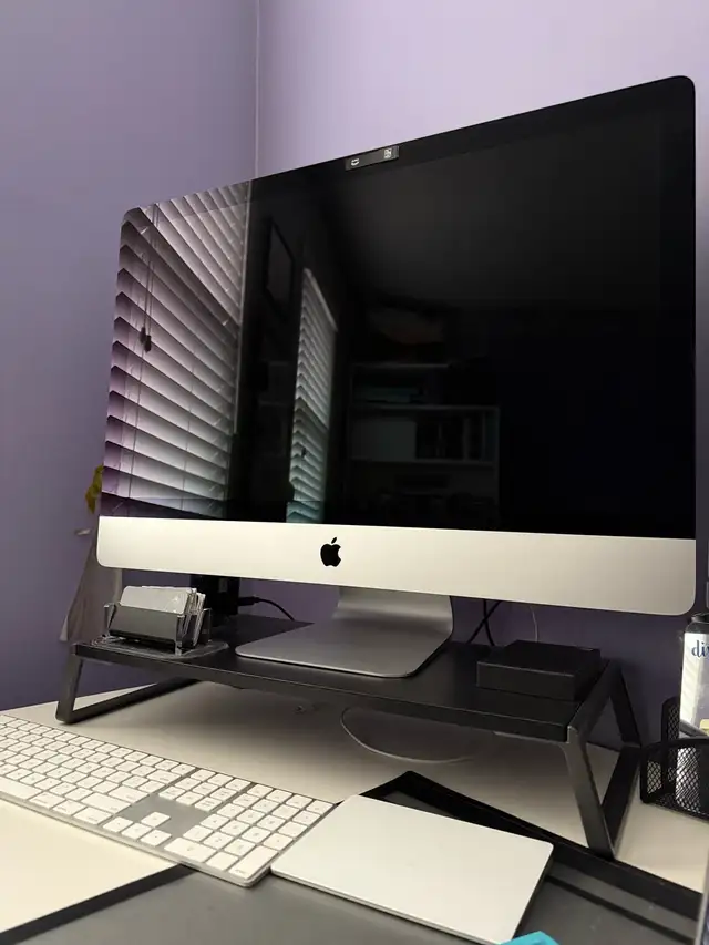 27 inch iMac with Retina 5K display  in Desktop Computers in Oshawa / Durham Region - Image 2