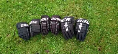 Hockey gloves, View more