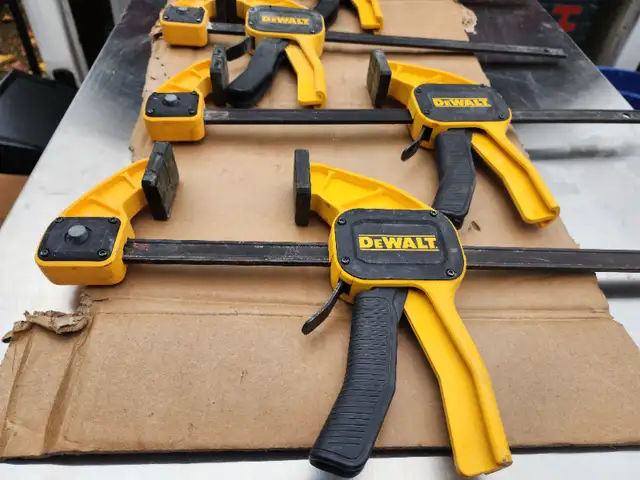 4 DeWalt Wood Working Adjustable Clamps423430609479280649