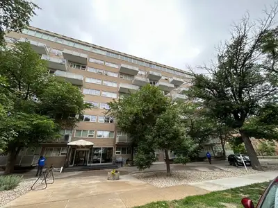 **1Bed 1Bath Condo Unit For Rent In Osborne Village**