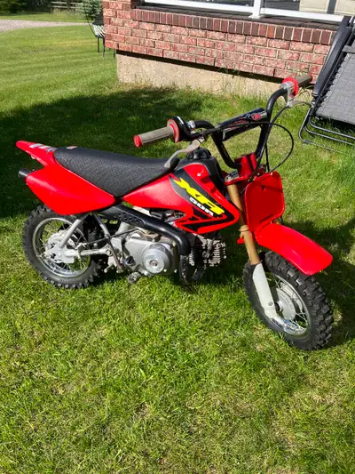 Has Red Baron 88 kit as well as all original 50 parts (engine parts not shown in photos) 3 spd autom...