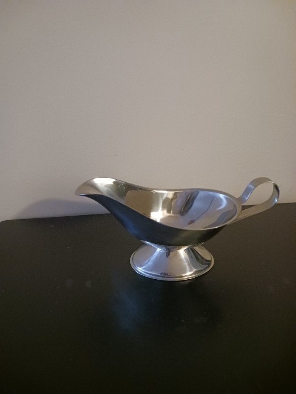 Stainless Steel Gravy Boat in Kitchen & Dining Wares in Bedford
