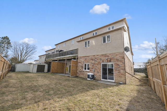 Private Bedroom & Living Room for Rent in Room Rentals & Roommates in Oshawa / Durham Region - Image 11