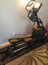 LIVESTRONG LS13.0E Elliptical Trainer