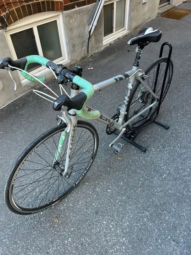 Trek Alpha in Road in City of Toronto - Image 2