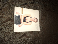 PRINCESS DIANA THE PORTRAIT BOOK!AMAZING WOMAN!Asking $35now$20