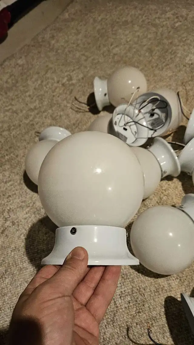  Light Flush Mount in Indoor Lighting & Fans in Markham / York Region - Image 2