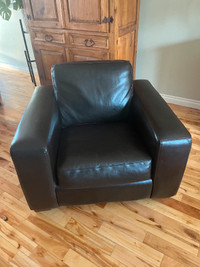 large leather arm chair in espresso brown