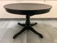 IKEA Ingatorp Extendable dining table, black.  Like new!
