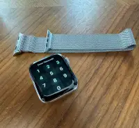 Stainless Steel Apple Watch S6 Quartz