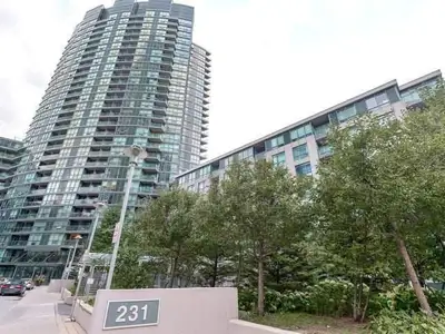 Bachelor/Studio at 231 Fort York, WATERPARK CITY - Bathurst/Lake