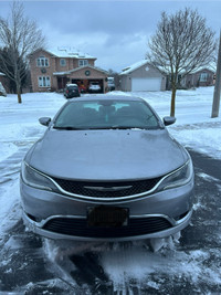 2015 Chrysler 200 Limited - LOW KM's