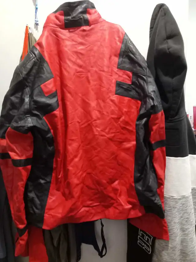 Men's Red Leather Jacket 3XL in Men's in Oshawa / Durham Region - Image 3