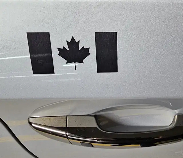 Premium Black Textured Canadian Flag Vinyl Stickers – Set of 3! in Arts & Collectibles in City of Toronto - Image 4