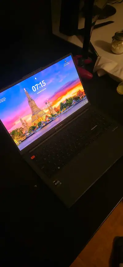 Asus Vivobook S15, View more