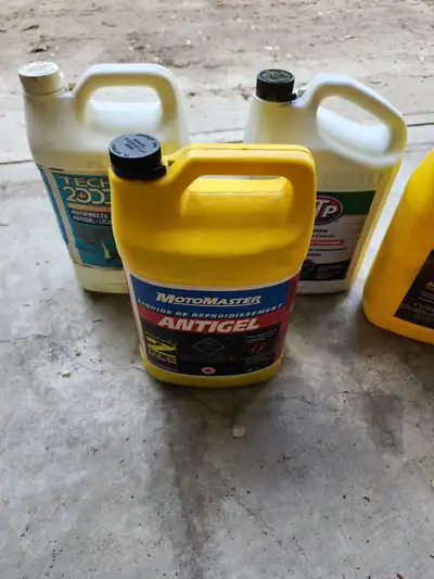 Clearing out garage - two 4 liter jugs, one 3.78 liter jug, and a partial jug All for $25