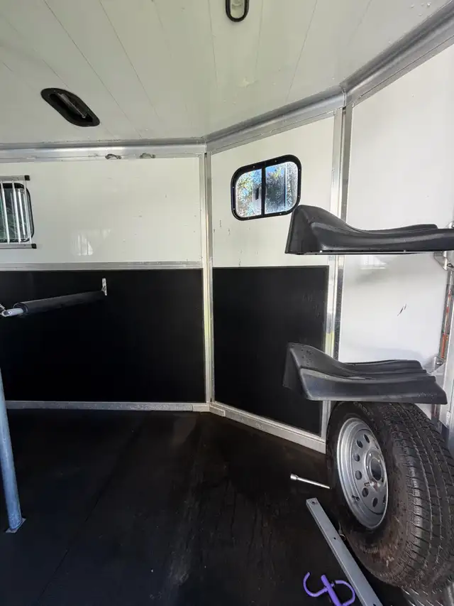 2009 jamco Vision 2 horse trailer | Cargo & Utility Trailers | Chatham ...