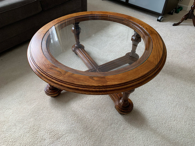 Walnut & Glass Coffee Table in Coffee Tables in Victoria - Image 2