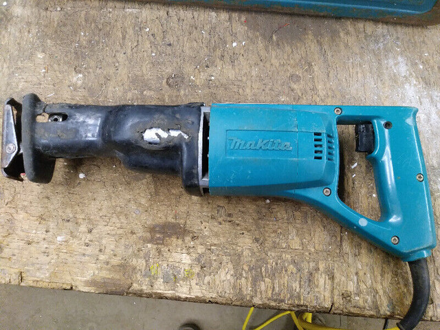 saw all Makita dans Outils électriques  à Longueuil/Rive Sud