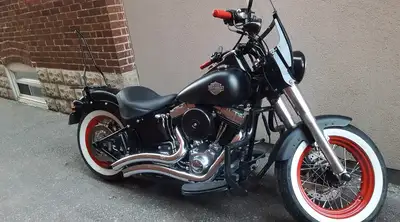 2012 Harley Davidson Softail Slim No issues with bike. Lots of upgrades