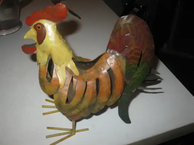 Bibelot Diverses Poules in Other in Québec City - Image 3