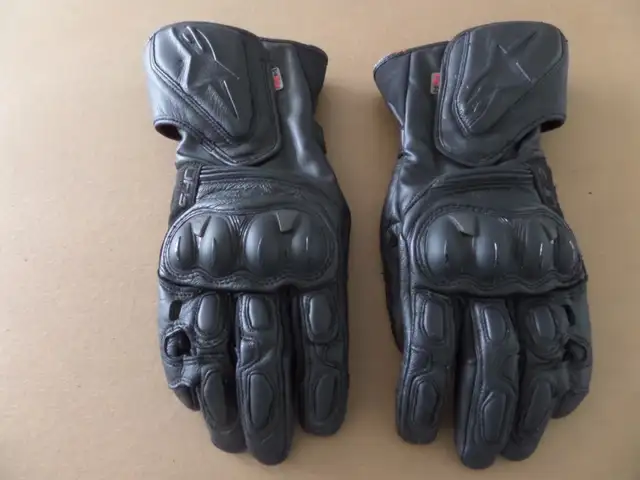 Motorcycle Gloves64840209240322120