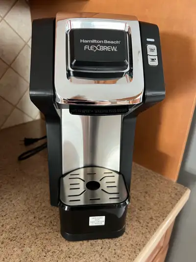 Cafetière HAMILTON BEACH FLEXBREW INDIVIDUELLE jusqu’à 14 oZ, View more